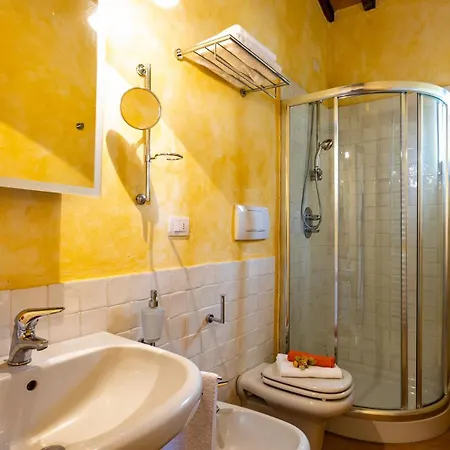 Villa Il Poderuccio 10, Emma