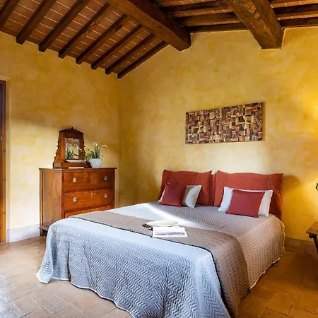 Villa Il Poderuccio 10, Emma Cetona