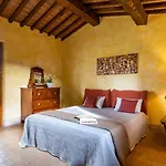 Villa Il Poderuccio 17, Emma Cetona